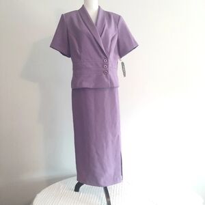 Vintage Purple 2 Piece Skirt Suit Size 16